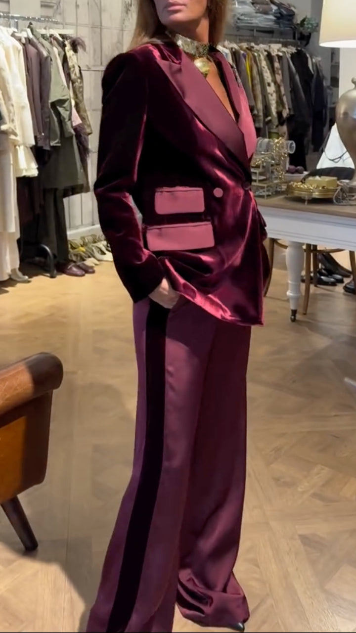 Burgundy Velvet-Look Contrast-Lapel Pantsuit