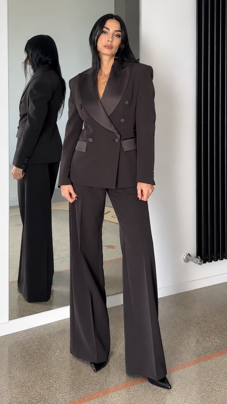 复制Burgundy Asymmetric Blazer and Grommet Pants Set